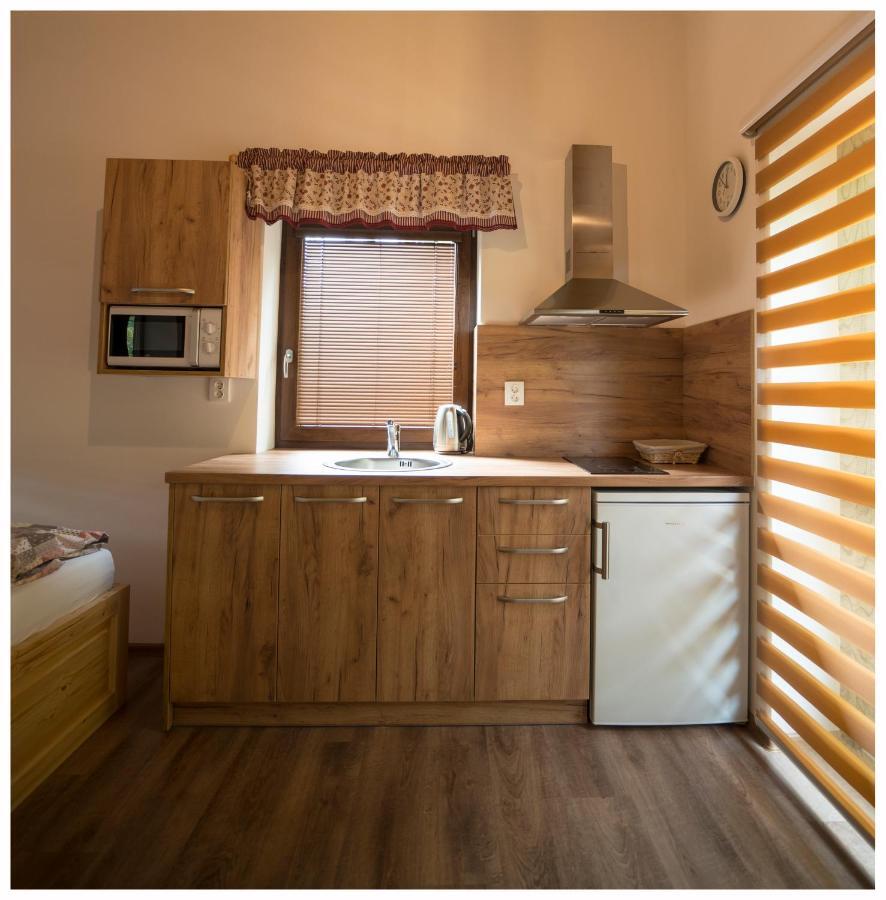 Pension U Lipy Bynovec Экстерьер фото